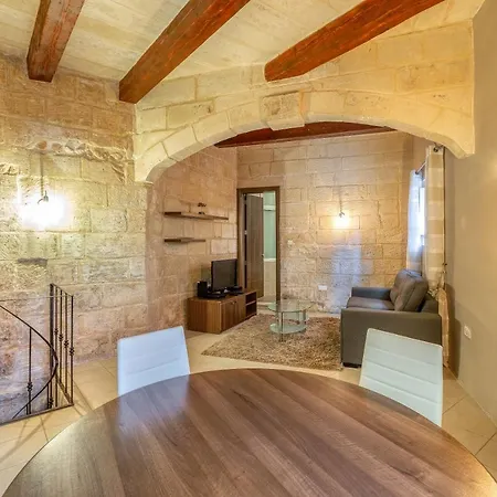 A 3br Characteristic In With Lovely Views By 360 Estates Сasa de vacaciones