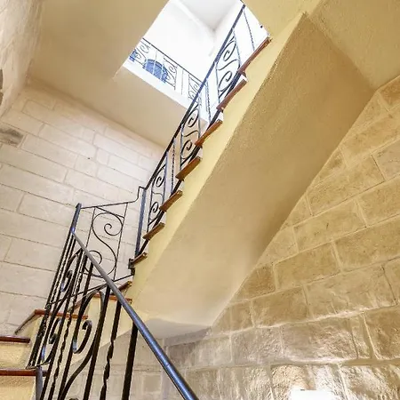 A 3br Characteristic In With Lovely Views By 360 Estates Сasa de vacaciones