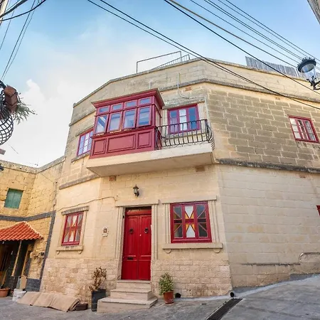 A 3br Characteristic In With Lovely Views By 360 Estates