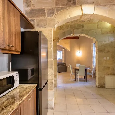 Сasa de vacaciones A 3br Characteristic In With Lovely Views By 360 Estates Rabat