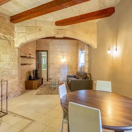 Сasa de vacaciones A 3br Characteristic In With Lovely Views By 360 Estates Rabat