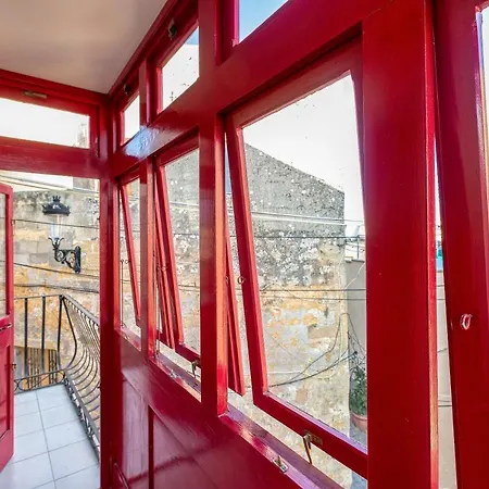 A 3br Characteristic In With Lovely Views By 360 Estates Сasa de vacaciones *