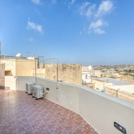 A 3br Characteristic In With Lovely Views By 360 Estates 펜션