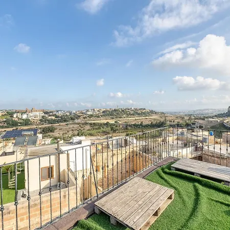 펜션 A 3br Characteristic In With Lovely Views By 360 Estates 라바트